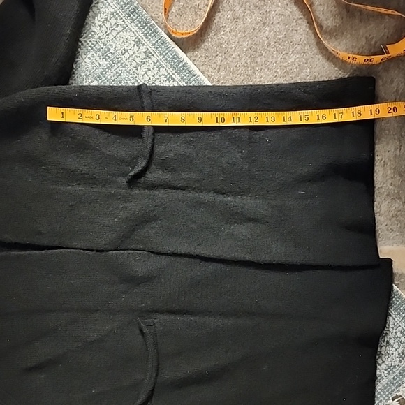 🔴 🔚🔜SALE  Wool Thick Cardigan. Golden  Crown  👑  Le Roy - Picture 5 of 7